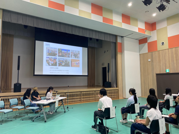 報告会2